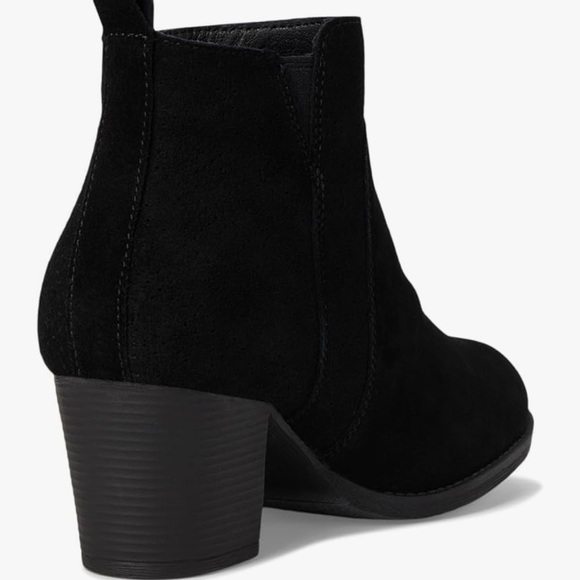 Skechers womens Taxi - Out in Town Black Ankle Boot size 6.5 - Picture 3 of 4